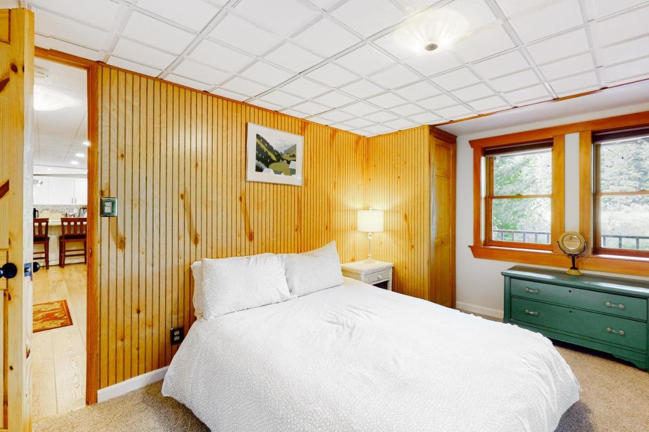 Ruby Creek Retreat Villa Port Orchard Exterior photo